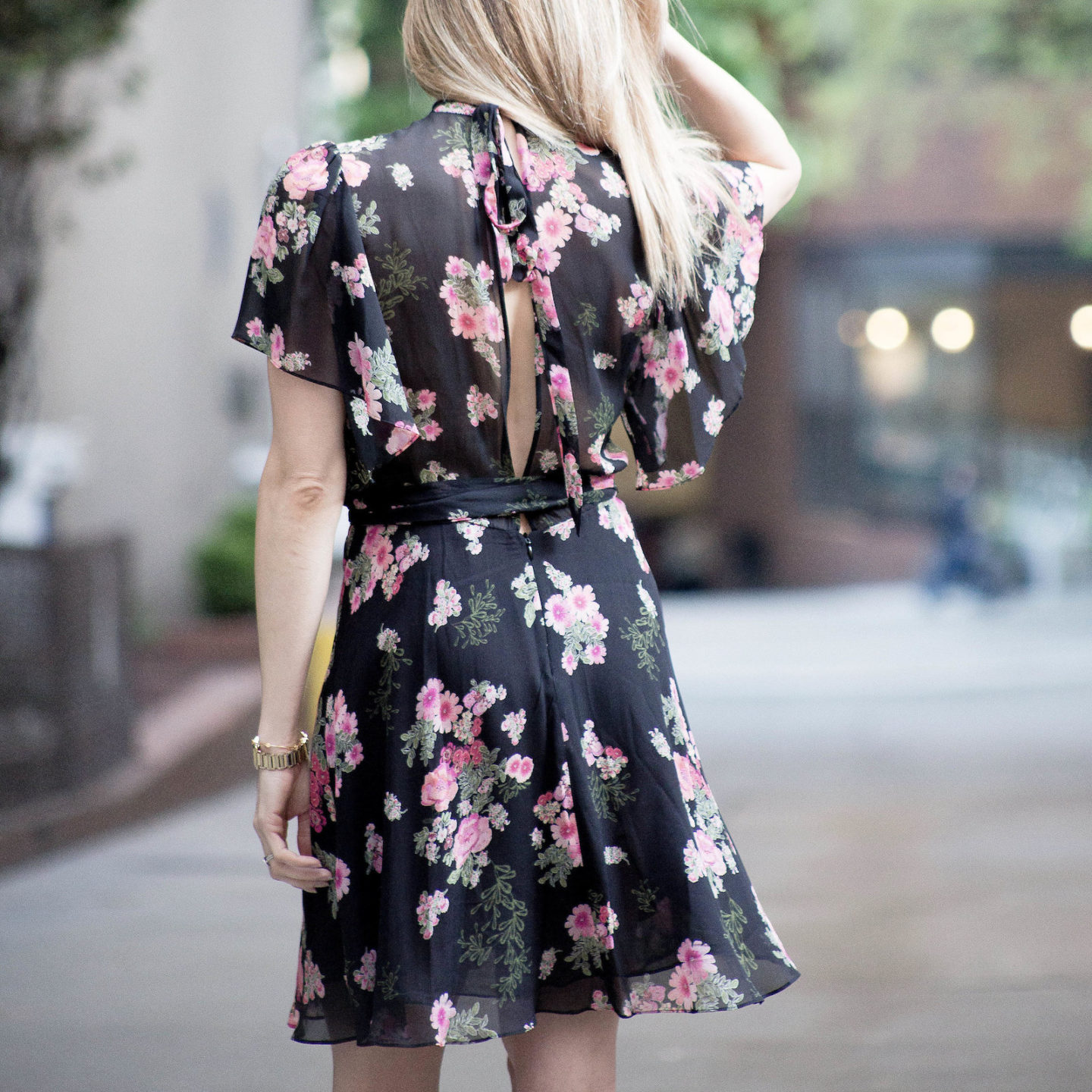TGE-Zara-Open-Back-Floral-Dress