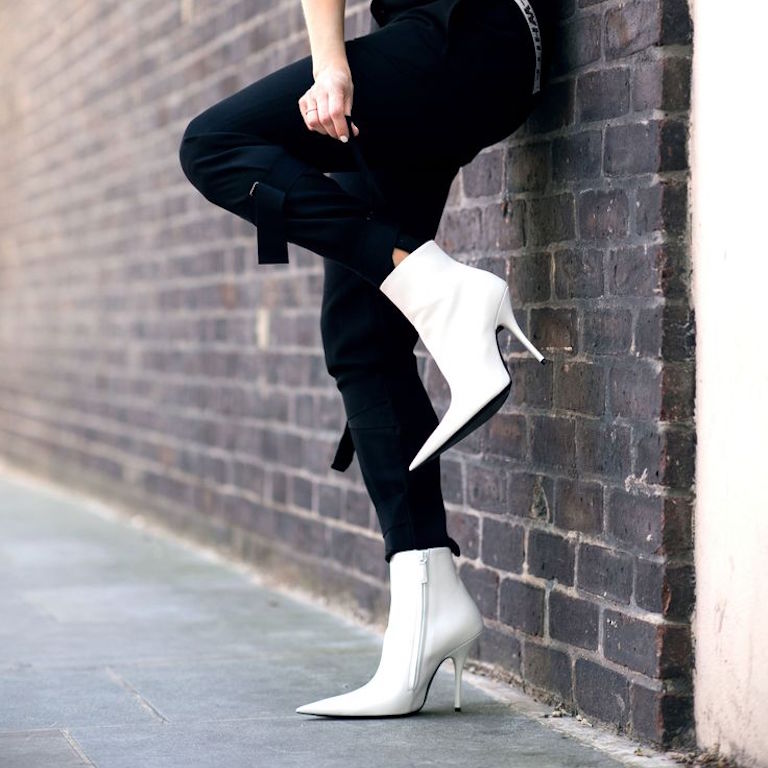 TGE-White-Pointed-Booties