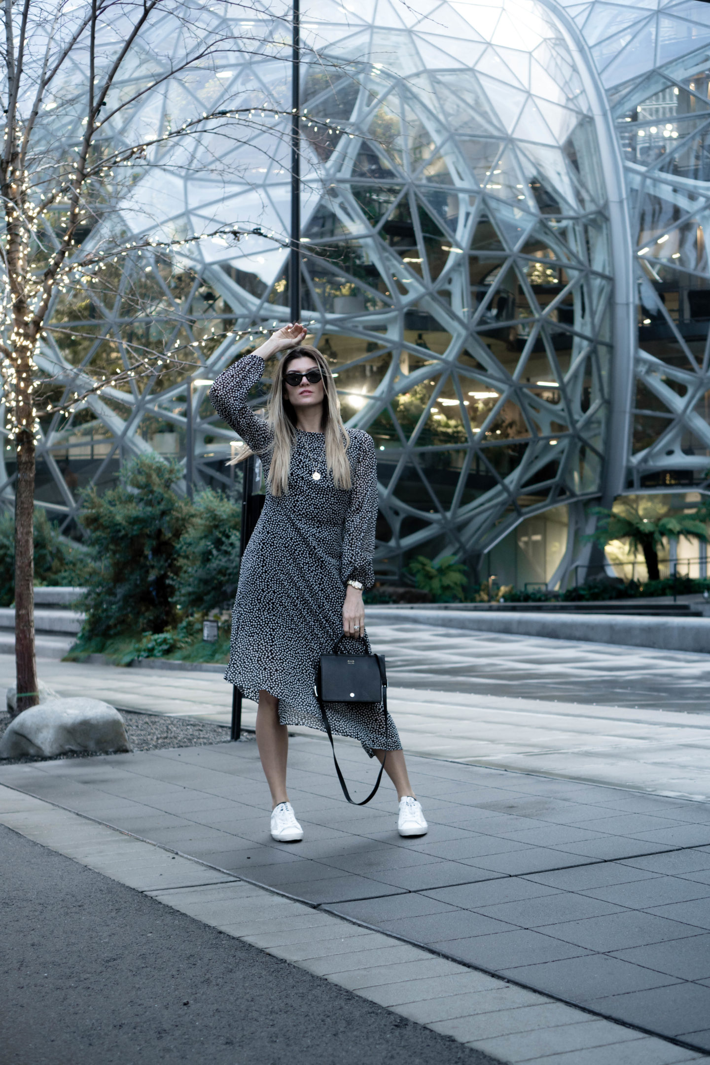 Seattle Blogger Cortney Bigelow of The Grey Edit - Holiday Dressing - Target Style - Who What Wear Collection - Under $40