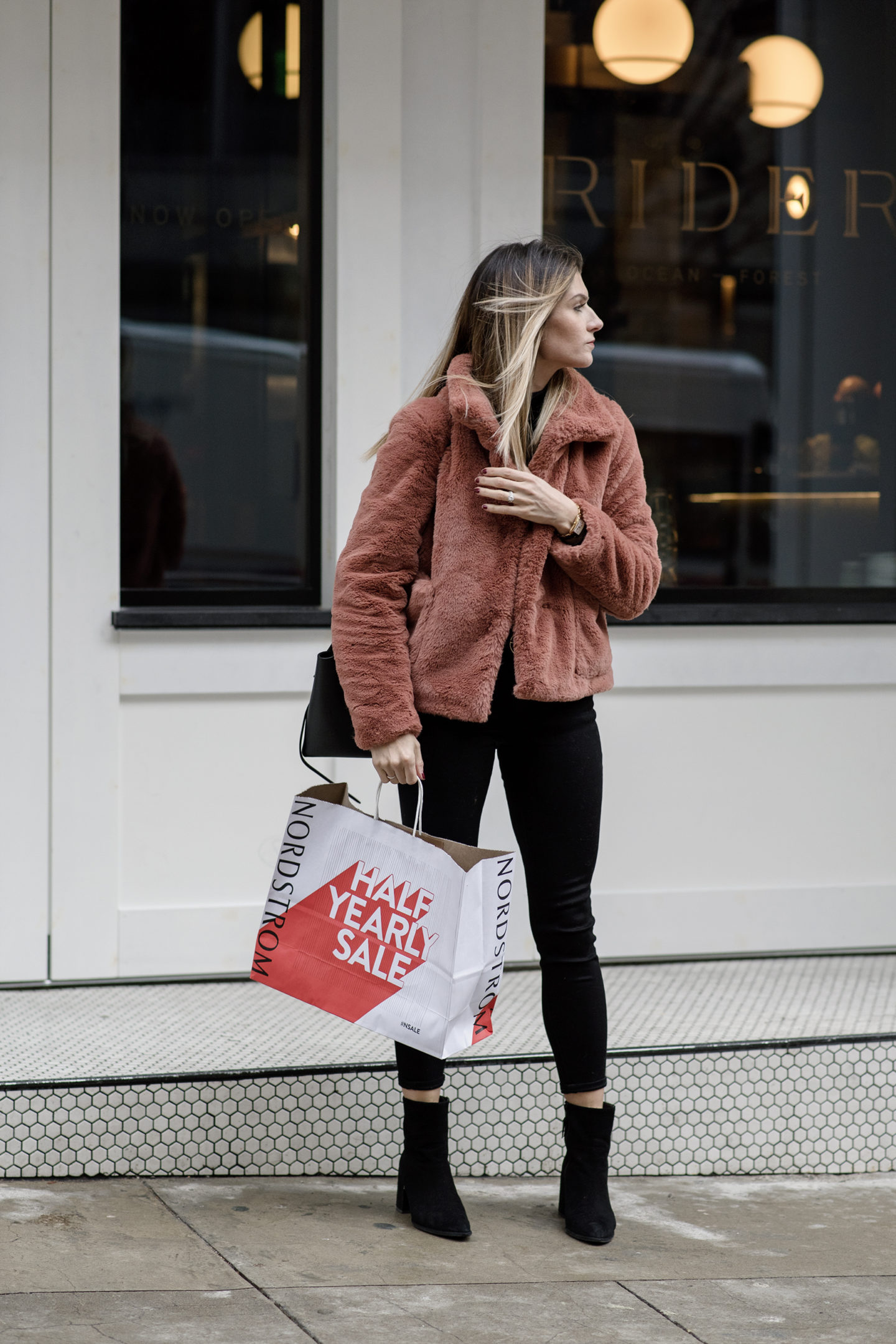 Seattle Blogger Cortney Bigelow of The Grey Edit - Most Unique Nordstrom Winter Half Yearly Sale Picks