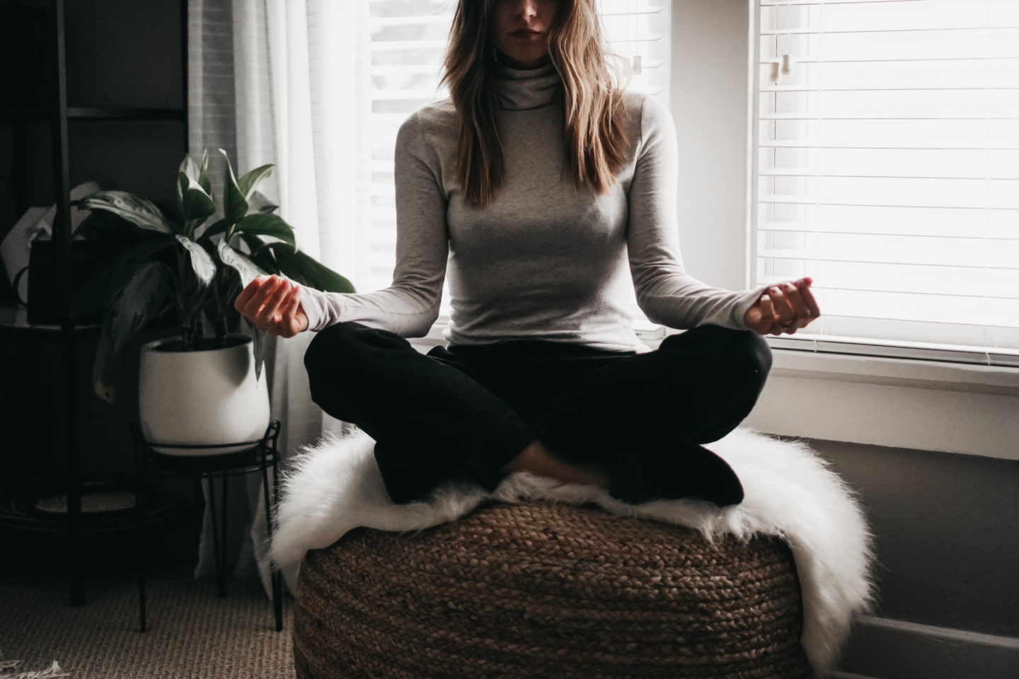 The Grey Edit - Daily Morning Routine - 7 Step Wellness Ritual - Meditate
