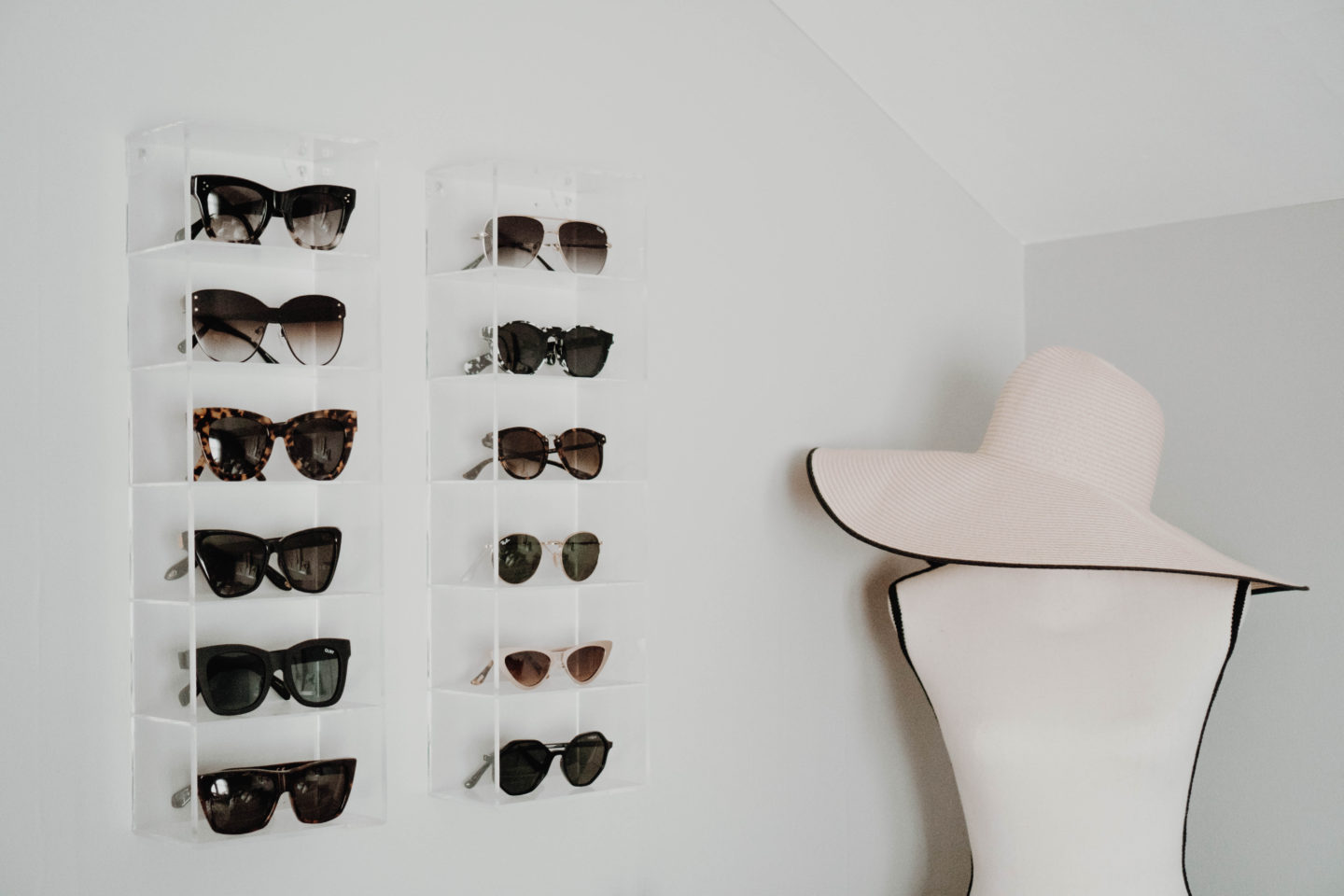 The Grey Edit - Sunglasses Collection - How to Curate - Acrylic Holder