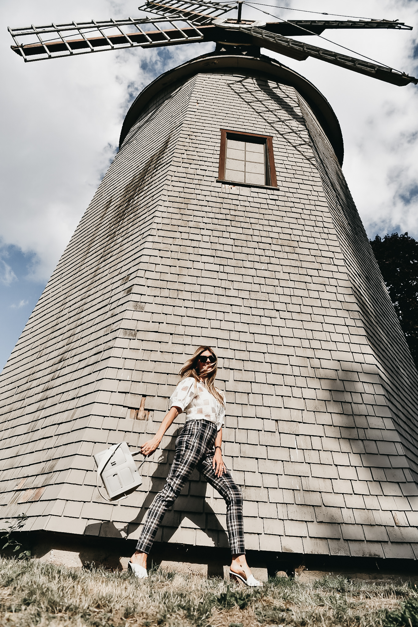 The Grey Edit - Stylelogue - September Transitional Plaid - Seattle Bloggers - Trend Story - Cortney Bigelow - Marymoor Park Windmill