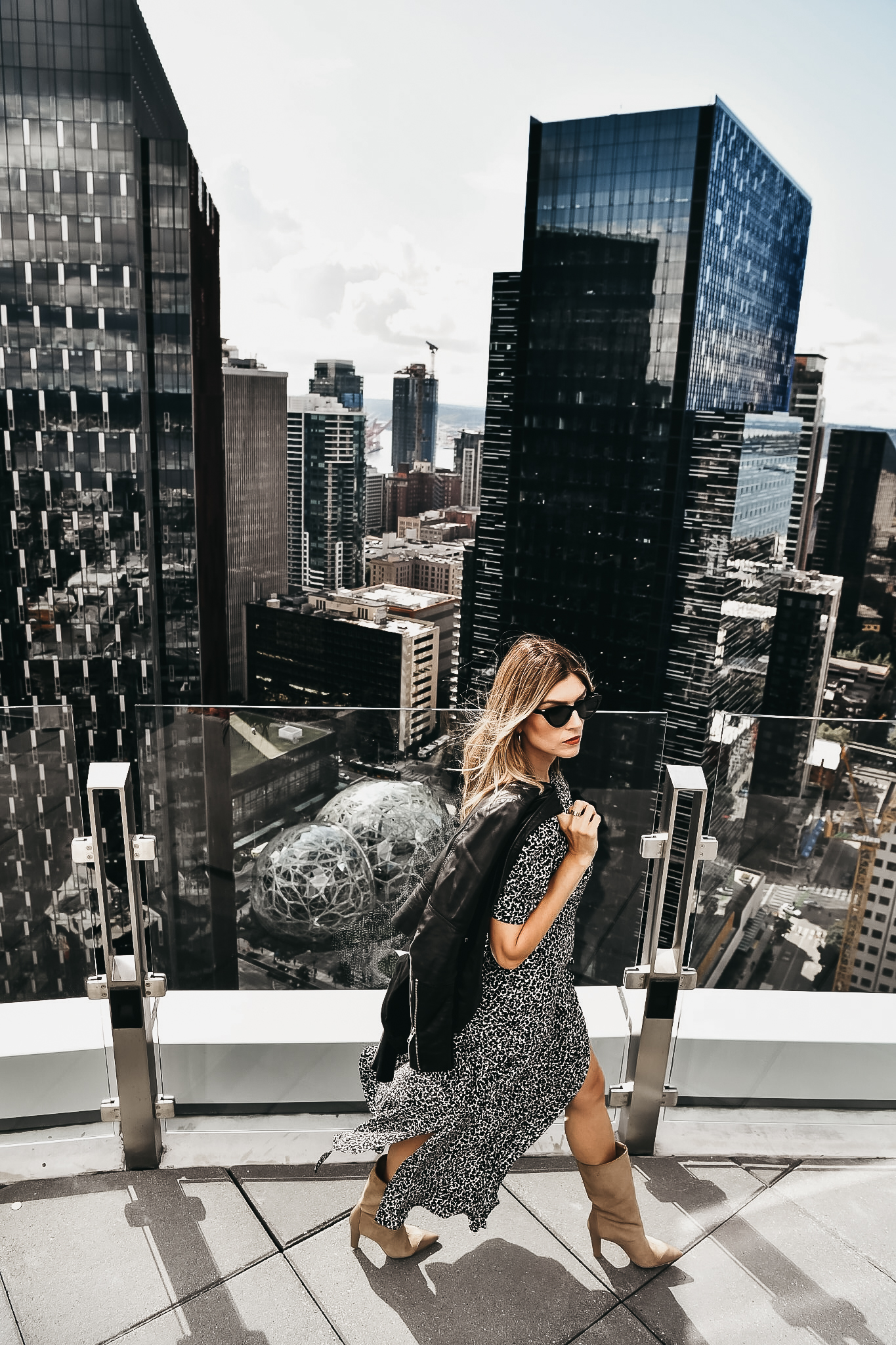 Cortney Bigelow of The Grey Edit - Stylelogue - October Trend Story - Seattle Bloggers - Asymmetrical Fashion - Seattle Rooftop Views