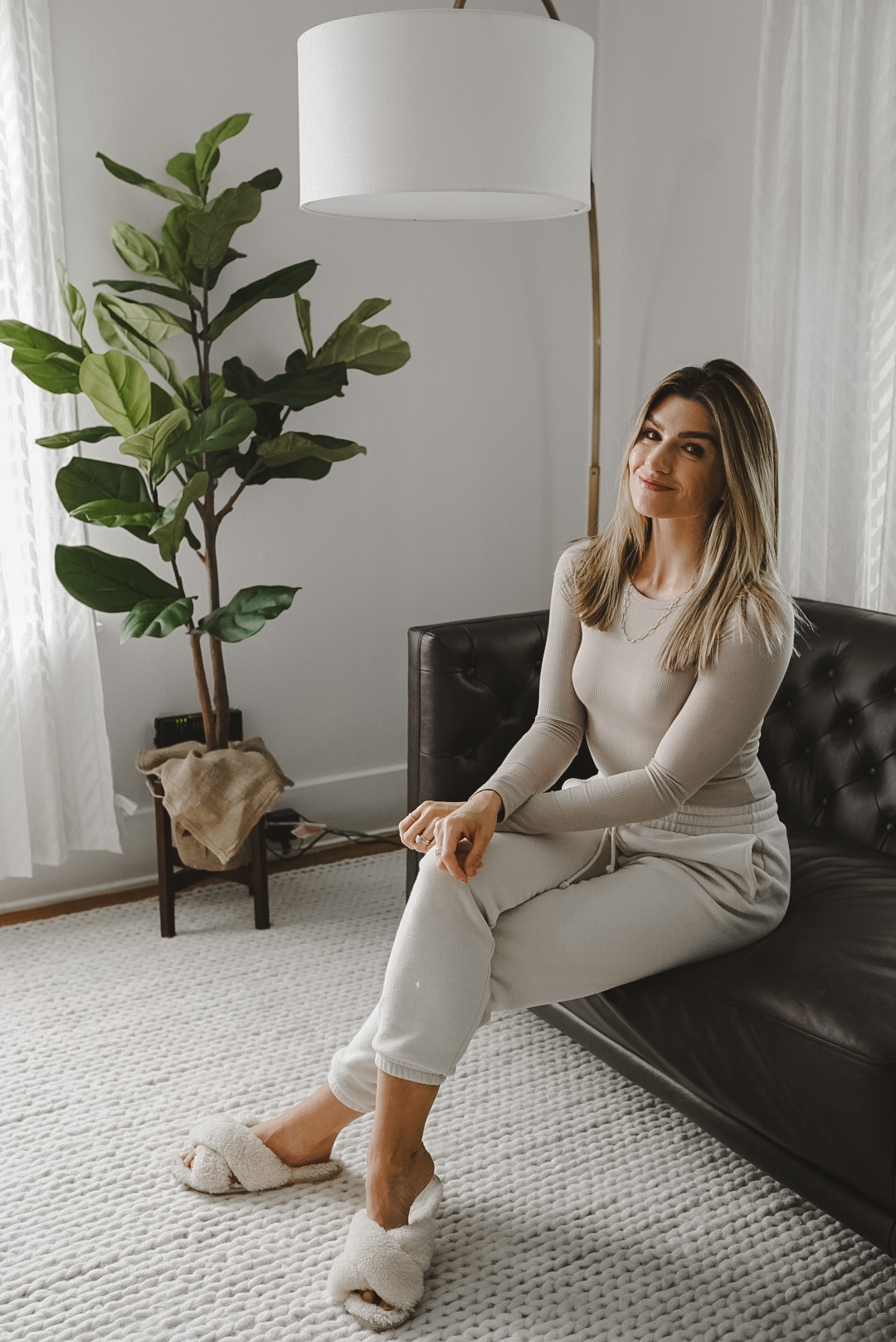 The Grey Edit - Cortney Bigelow Seattle Lifestyle Blogger - At Home Loungewear