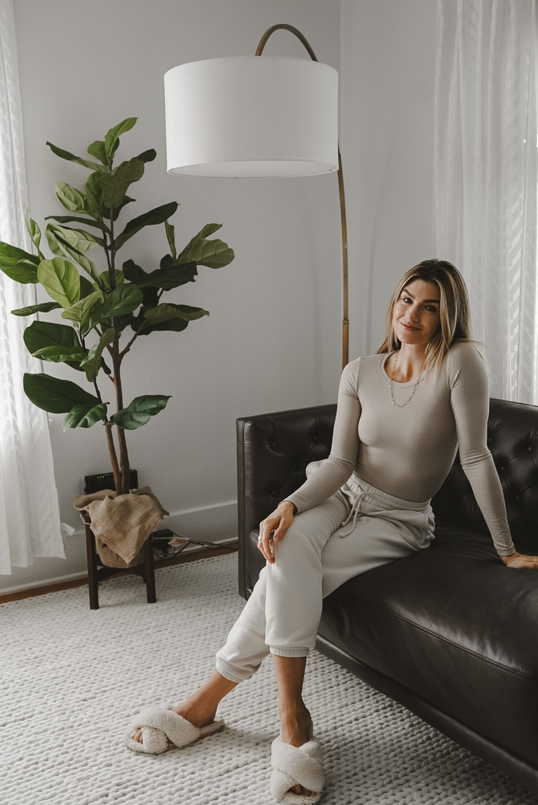 The Grey Edit - Cortney Bigelow Seattle Lifestyle Blogger - At Home Loungewear