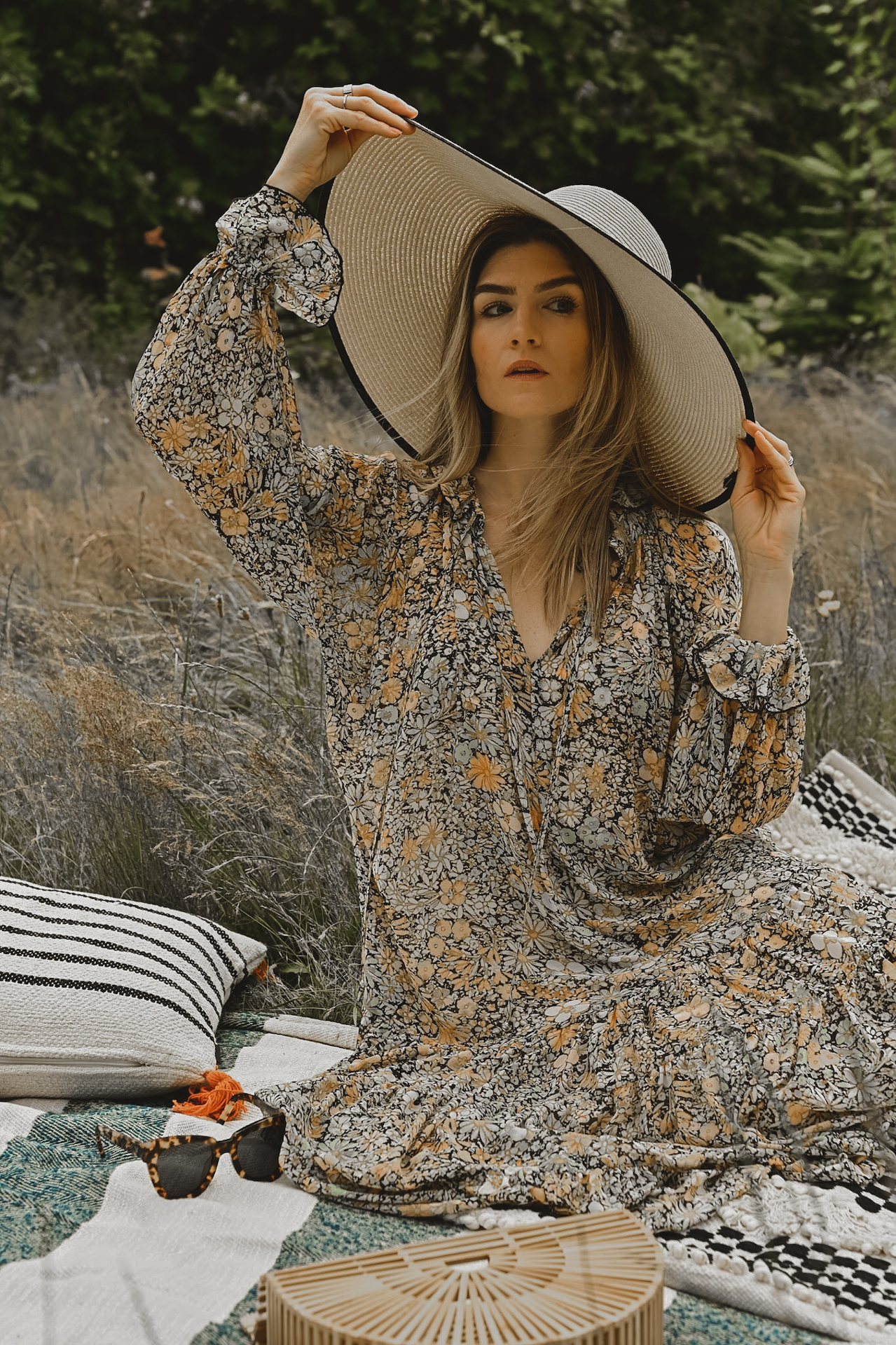 The Grey Edit-Cortney Bigelow-Seattle Lifestyle Blogger-Stylelogue Trend Series-Collaboration-Romantic Florals-Discovery Park