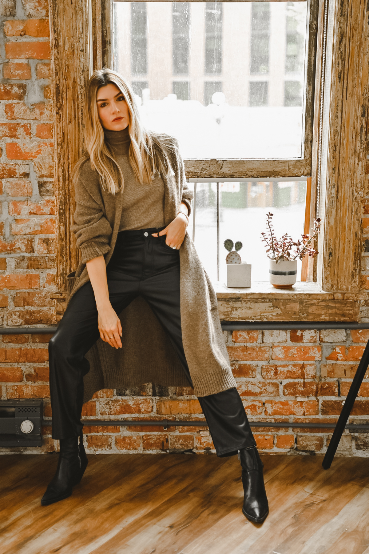 The Grey Edit - Cortney Bigelow - Seattle Lifestyle Blogger - SSKEIN Capsule Collection - Stylelogue_DSC6780